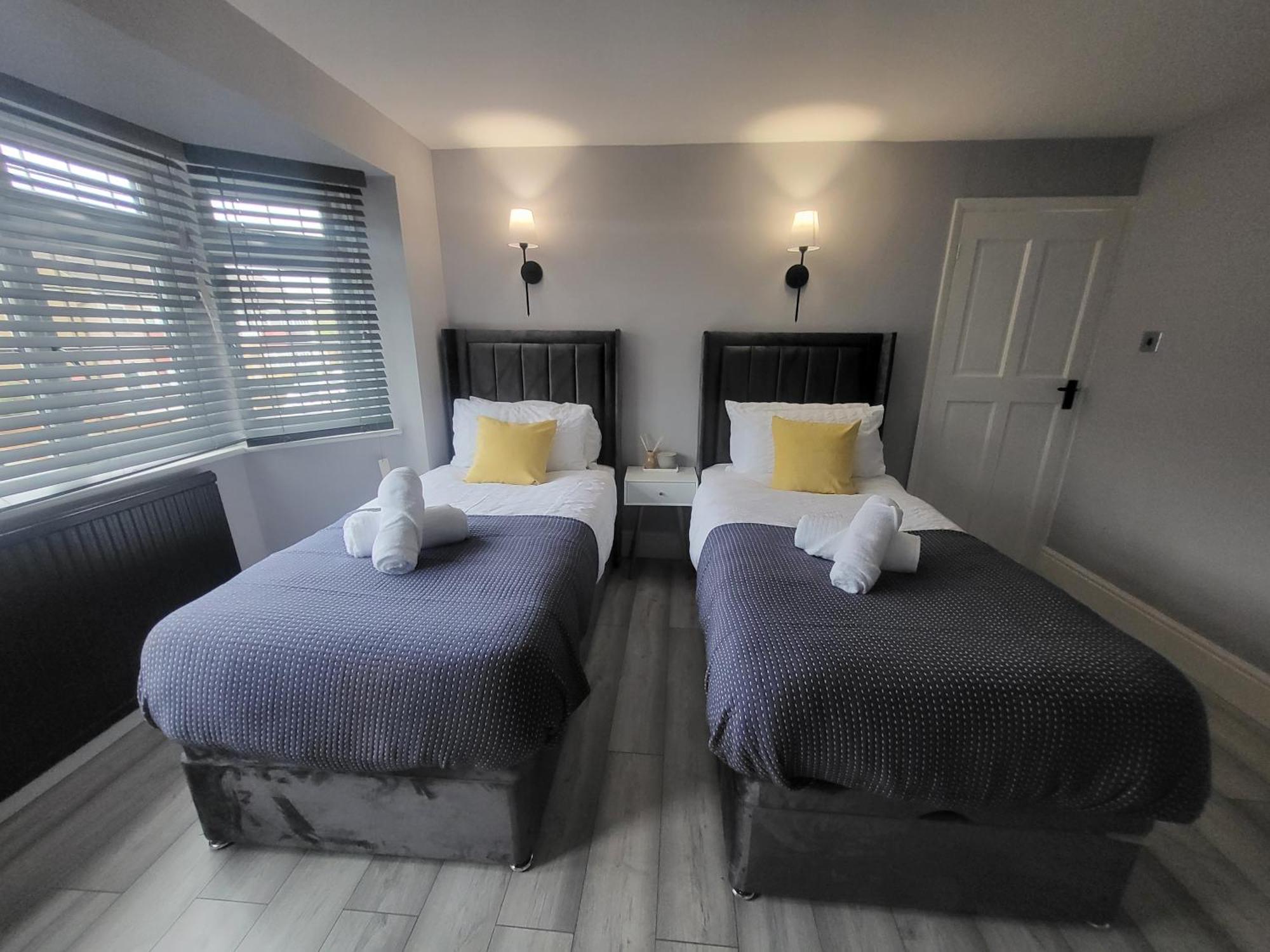 Beautiful Newly Renovated House In Rainham Essex Villa Eksteriør bilde