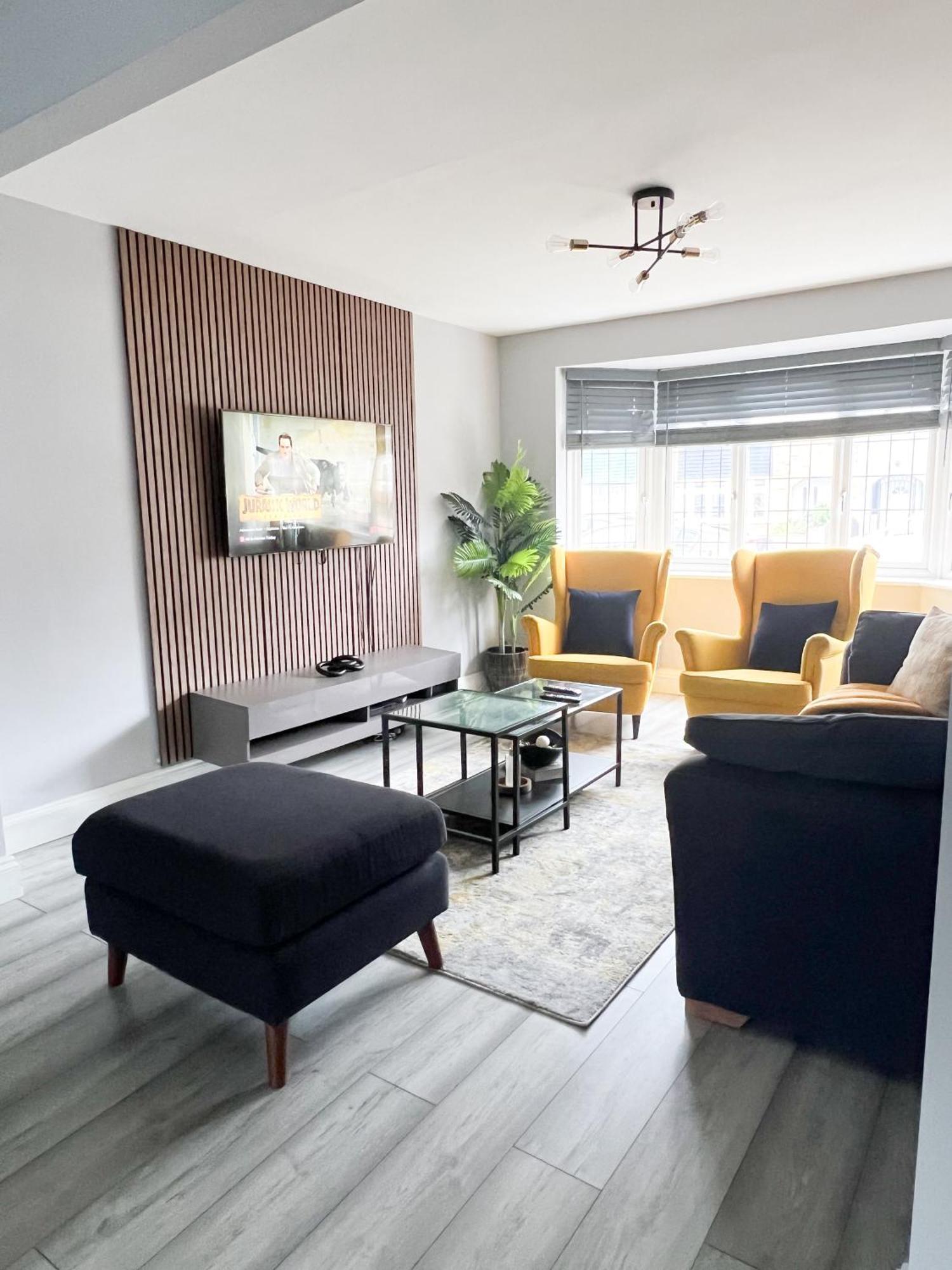 Beautiful Newly Renovated House In Rainham Essex Villa Eksteriør bilde